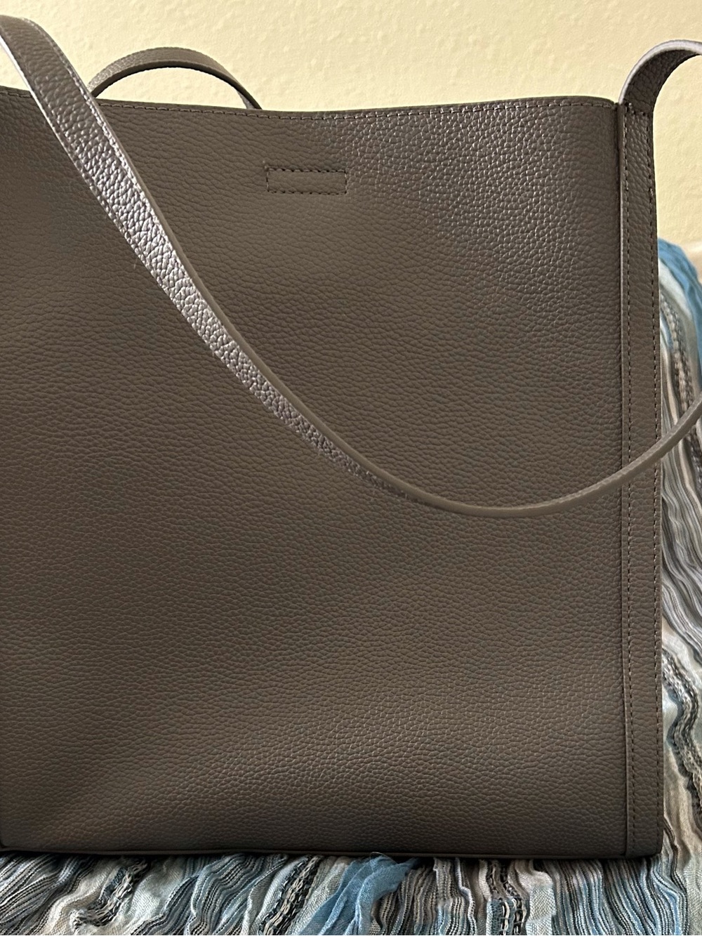 Zmbird Gray Tote Bag - Picture 5 of 7